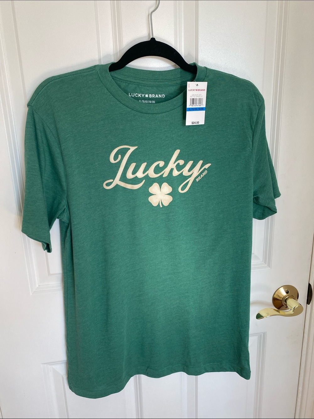 NWT Lucky Brand Kid’s Green 'Lucky' Graphic Tee with Shamrock Size XL 18/20